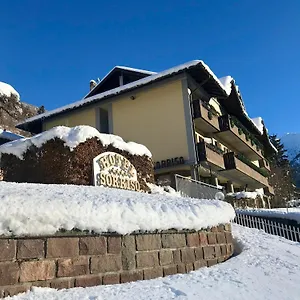 4* Hotel Garni Sorriso