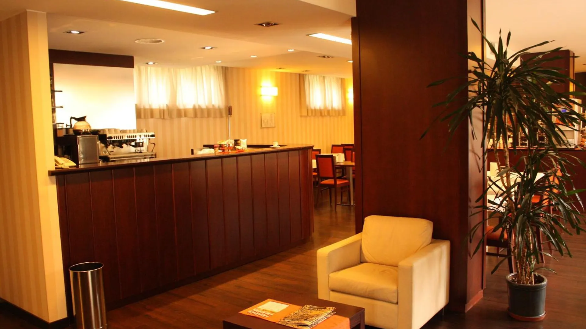 Hotel 2C Legnano 3*,