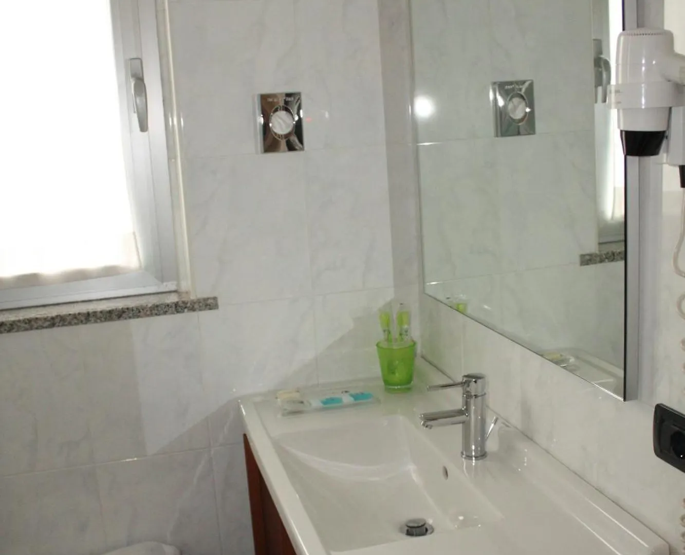 Hotel 2C Legnano Italy