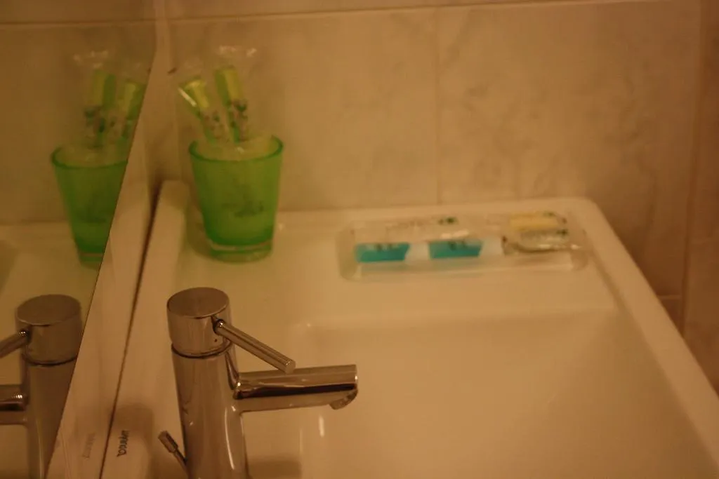 ***  Hotel 2C Legnano Italy