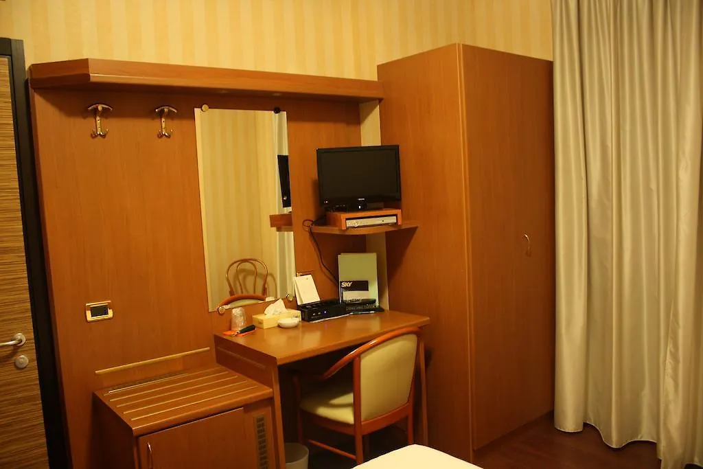 Hotel 2C Legnano